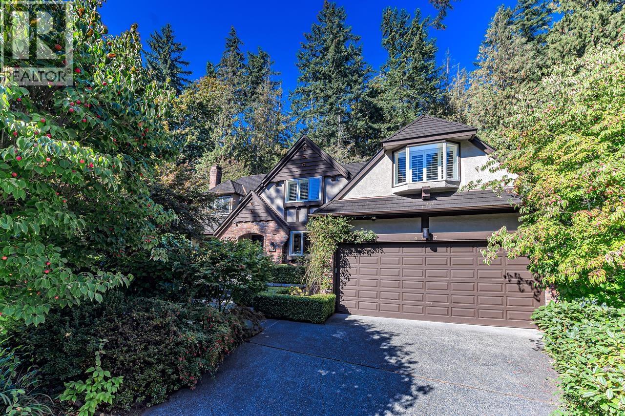 4707 MEADFEILD ROAD West Vancouver British Columbia Canada V7W2X3 3