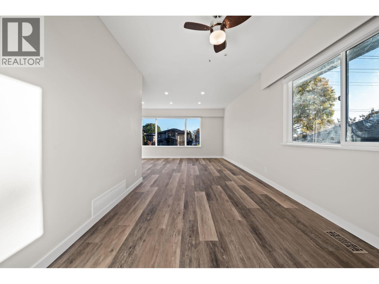 338 W 21st Street, North Vancouver, British Columbia  V7M 1Z5 - Photo 13 - R3175002
