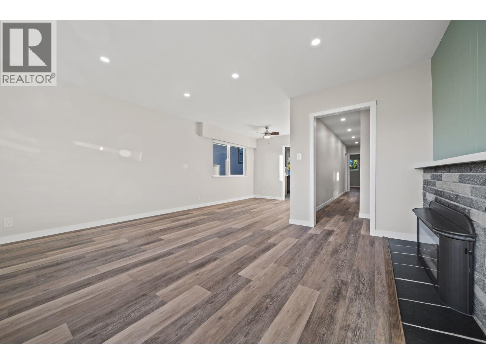 338 W 21st Street, North Vancouver, British Columbia  V7M 1Z5 - Photo 6 - R3175002