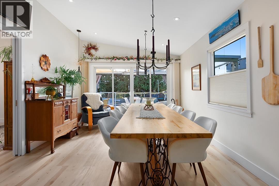 535 E Keith Road, North Vancouver, British Columbia  V7L 1W3 - Photo 10 - R3175014