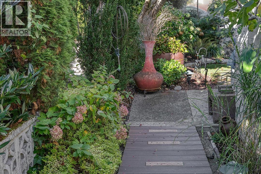 535 E Keith Road, North Vancouver, British Columbia  V7L 1W3 - Photo 29 - R3175014