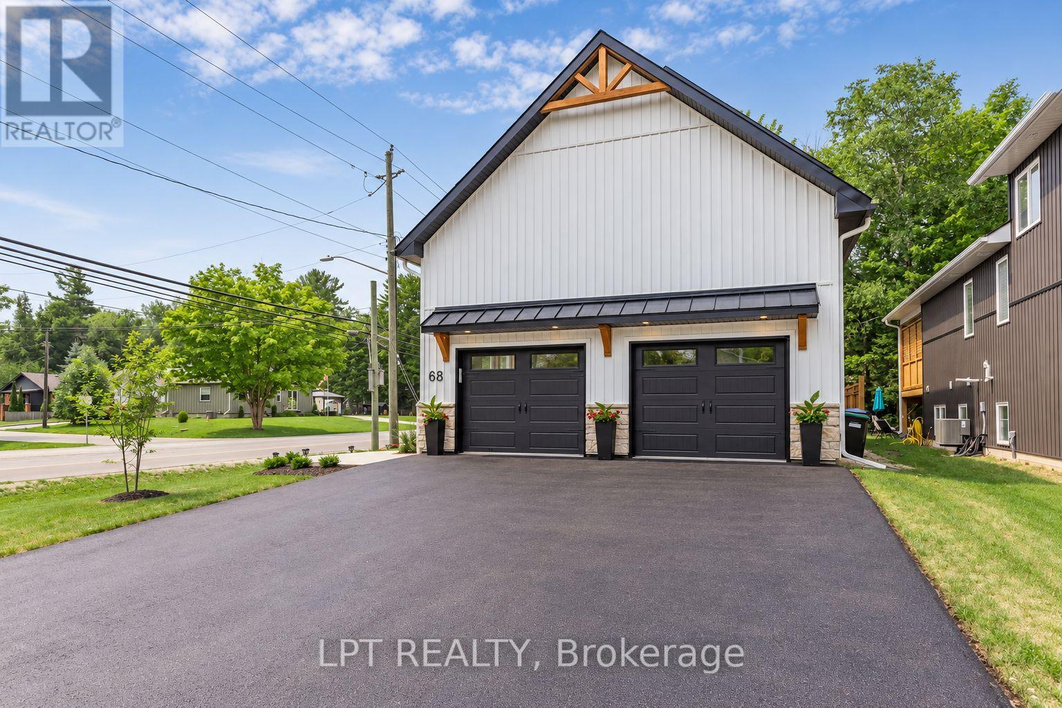 68 49th Street N, Wasaga Beach, Ontario  L9Z 1Y1 - Photo 2 - S14029494