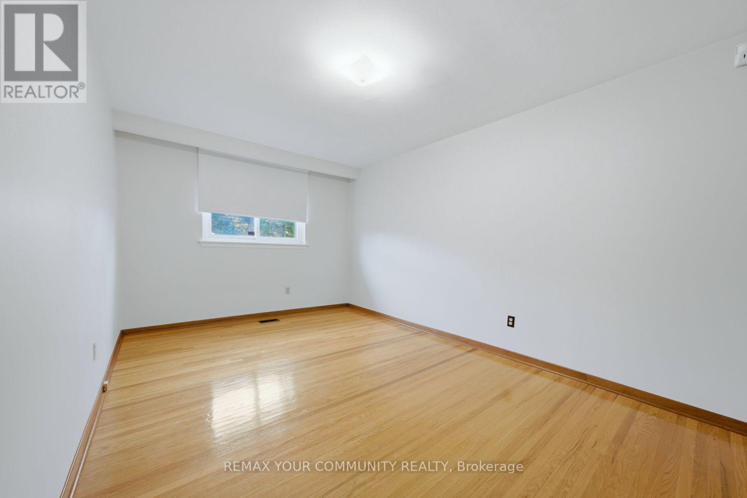 50 Felan Crescent, Toronto (Thistletown-Beaumonde Heights), Ontario  M9V 3A3 - Photo 23 - W14029450