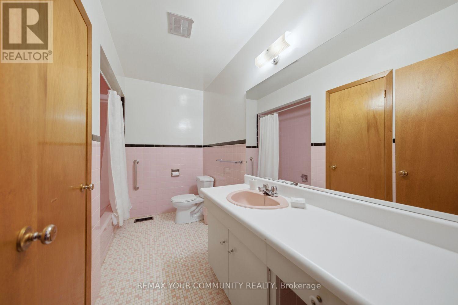 50 Felan Crescent, Toronto (Thistletown-Beaumonde Heights), Ontario  M9V 3A3 - Photo 28 - W14029450