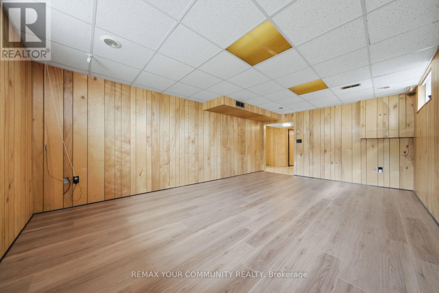 50 Felan Crescent, Toronto (Thistletown-Beaumonde Heights), Ontario  M9V 3A3 - Photo 38 - W14029450