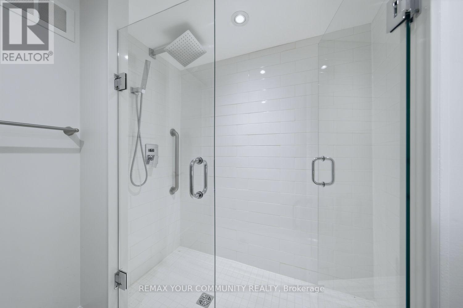 50 Felan Crescent, Toronto (Thistletown-Beaumonde Heights), Ontario  M9V 3A3 - Photo 41 - W14029450