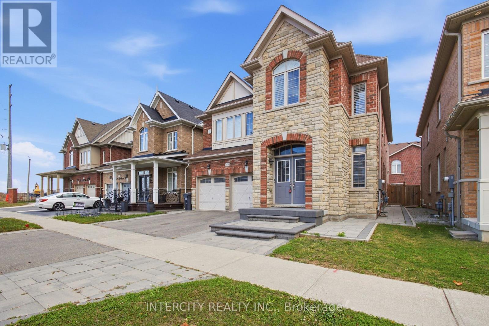 379 ROBERT PARKINSON DRIVE, brampton (northwest brampton), Ontario