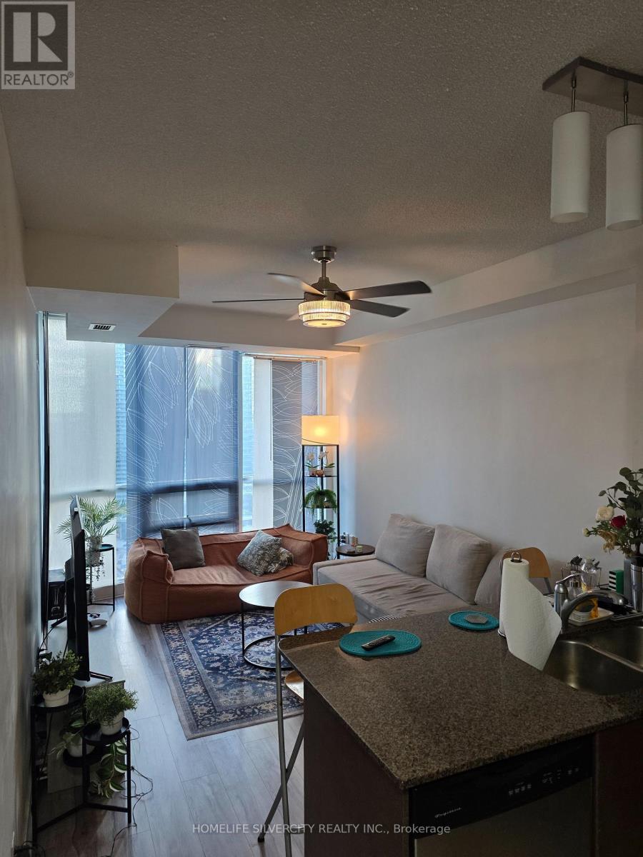 2701 - 18 Harbour Street, Toronto, Ontario  M5J 2Z6 - Photo 4 - C13821610