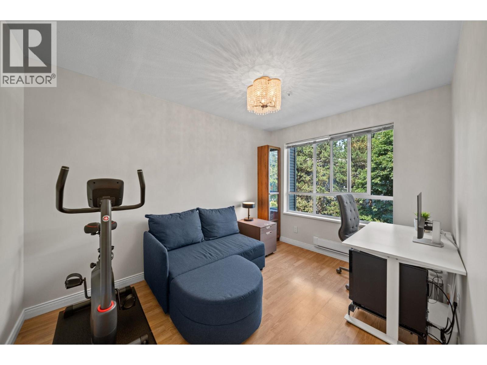 302 6745 Station Hill Court, Burnaby, British Columbia  V3N 4Z4 - Photo 15 - R3174911
