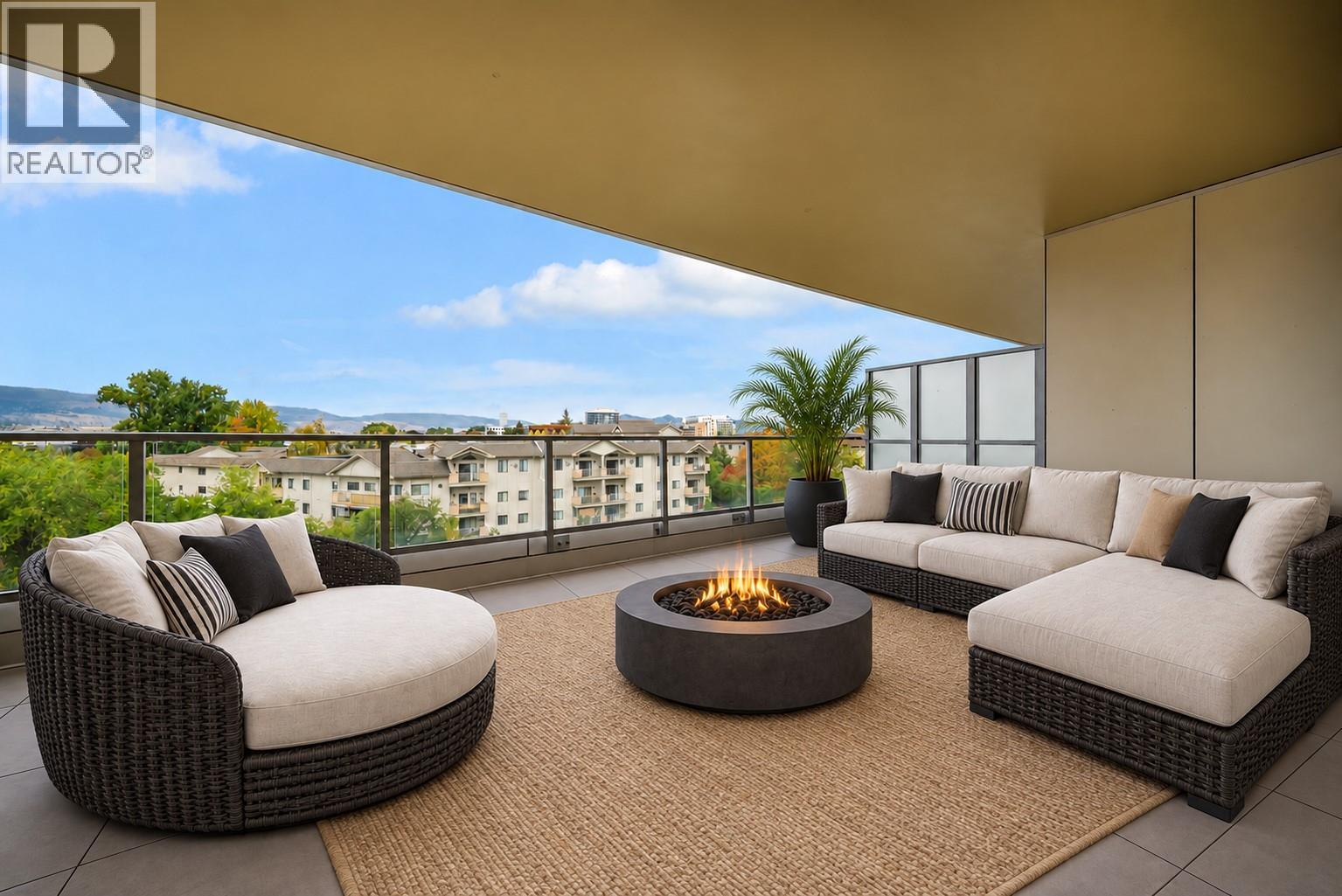 3300 Lakeshore Drive Unit# 418, Kelowna, British Columbia