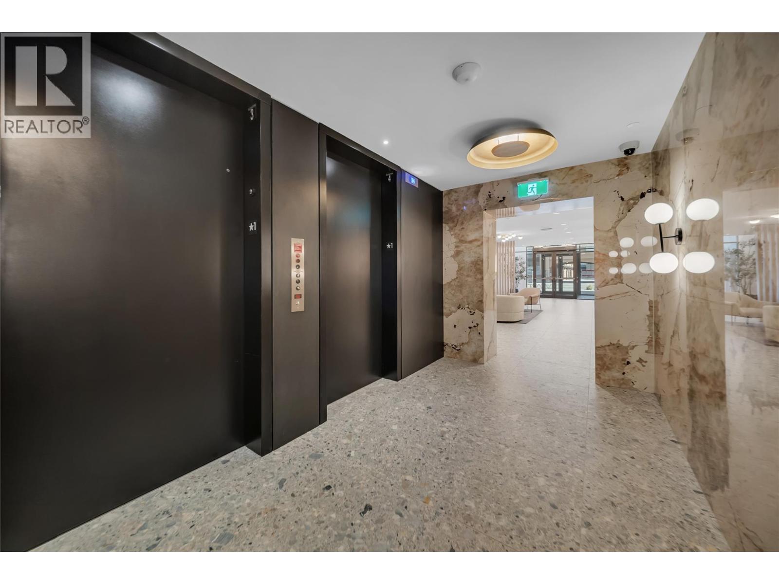 3300 Lakeshore Drive Unit# 418