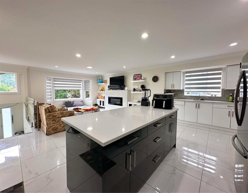 13017 64 AVENUE