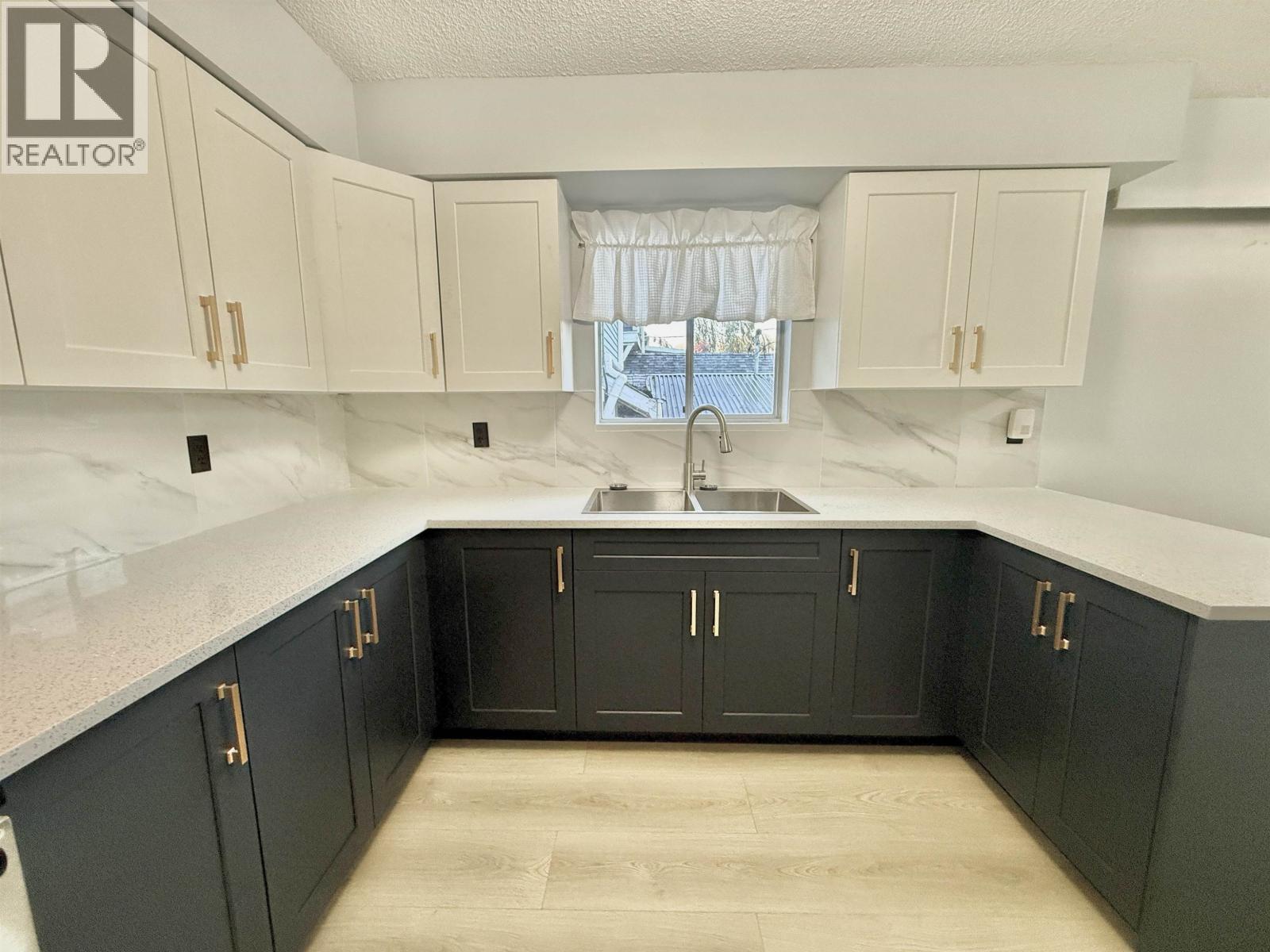 3850 Lillooet Street, Vancouver, British Columbia  V5R 2E6 - Photo 3 - R3175008