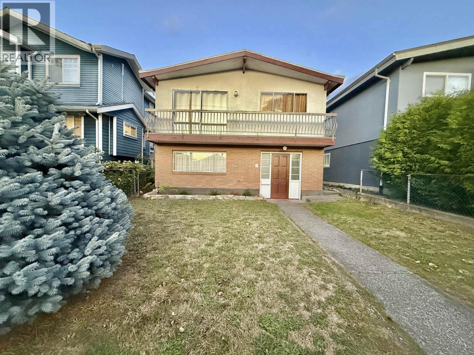 3850 LILLOOET STREET, Vancouver, British Columbia