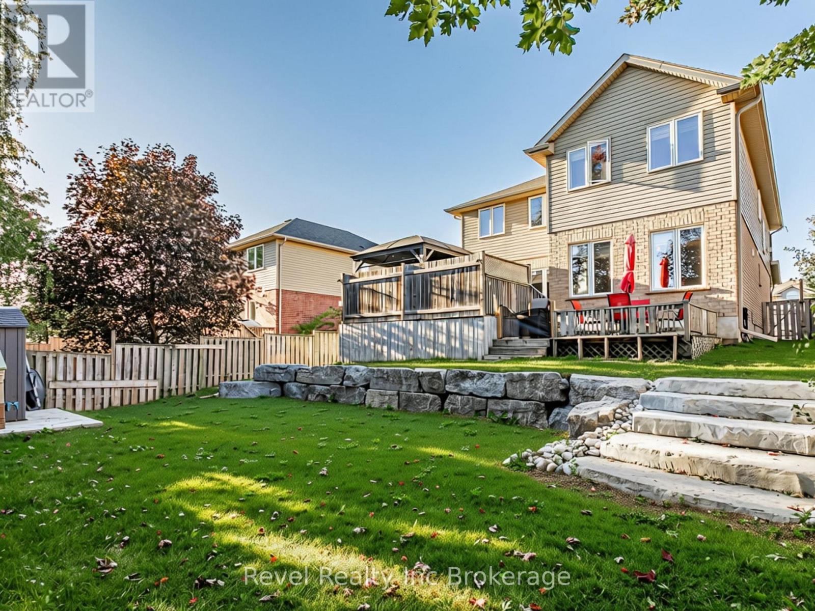 53 Applewood Street, Blandford-Blenheim, Ontario  N0J 1S0 - Photo 34 - X13833616