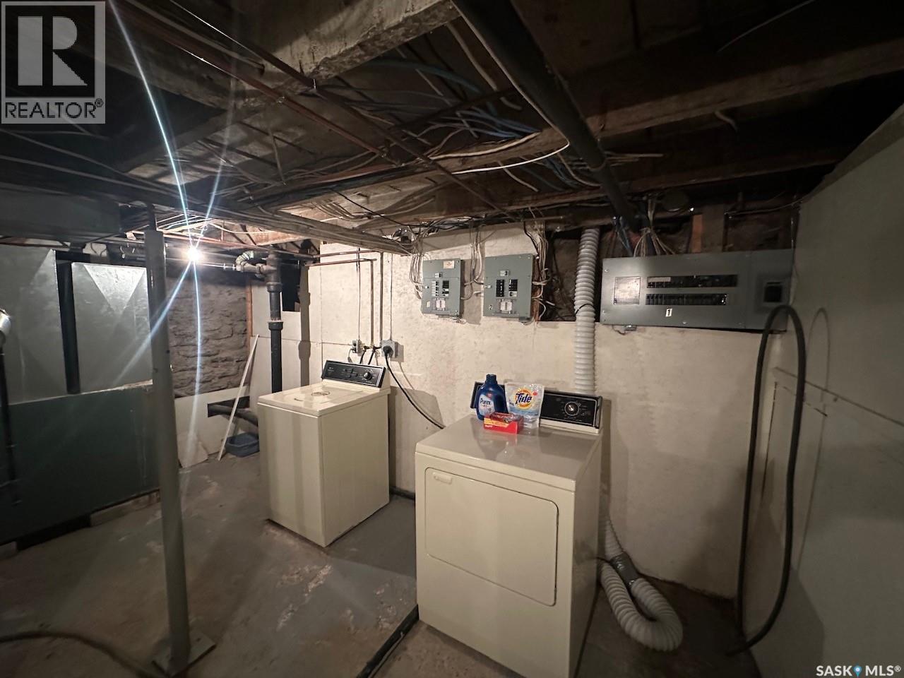 335 Main Street S, Moose Jaw, Saskatchewan  S6H 4V8 - Photo 38 - SK050942