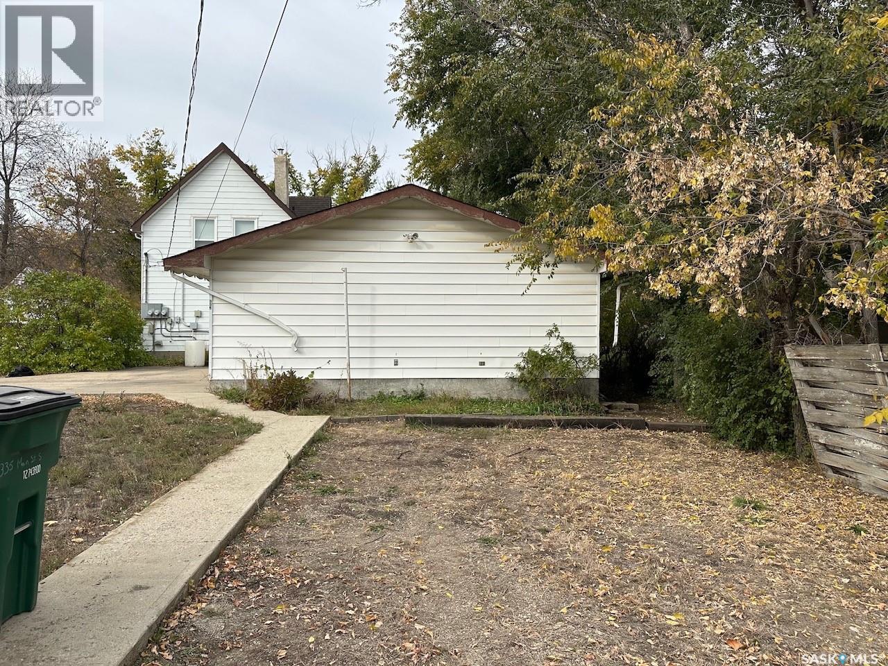 335 Main Street S, Moose Jaw, Saskatchewan  S6H 4V8 - Photo 6 - SK050942