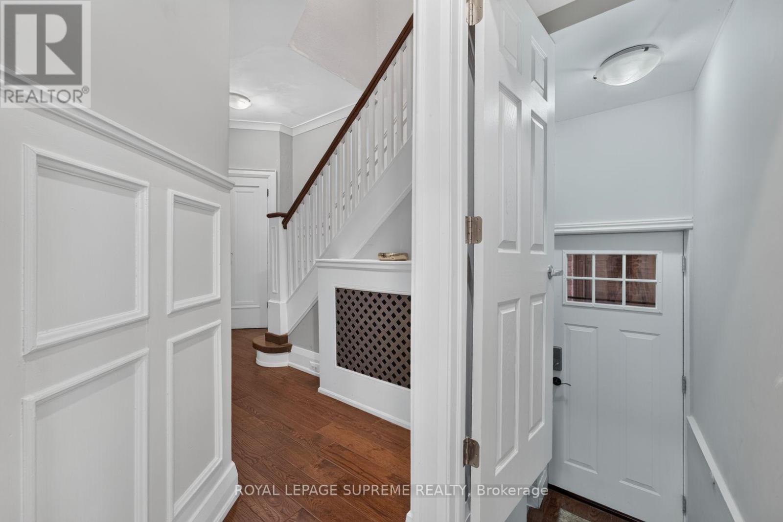 626 Manning Avenue, Toronto (Palmerston-Little Italy), Ontario  M6G 2V9 - Photo 11 - C14029540
