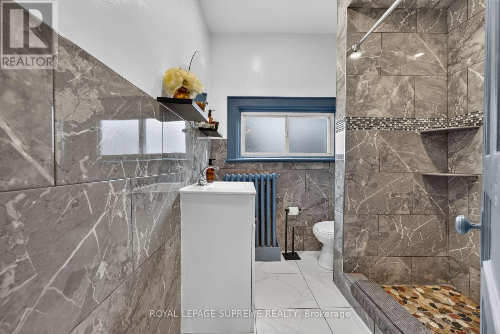 626 Manning Avenue, Toronto (Palmerston-Little Italy), Ontario  M6G 2V9 - Photo 18 - C14029540