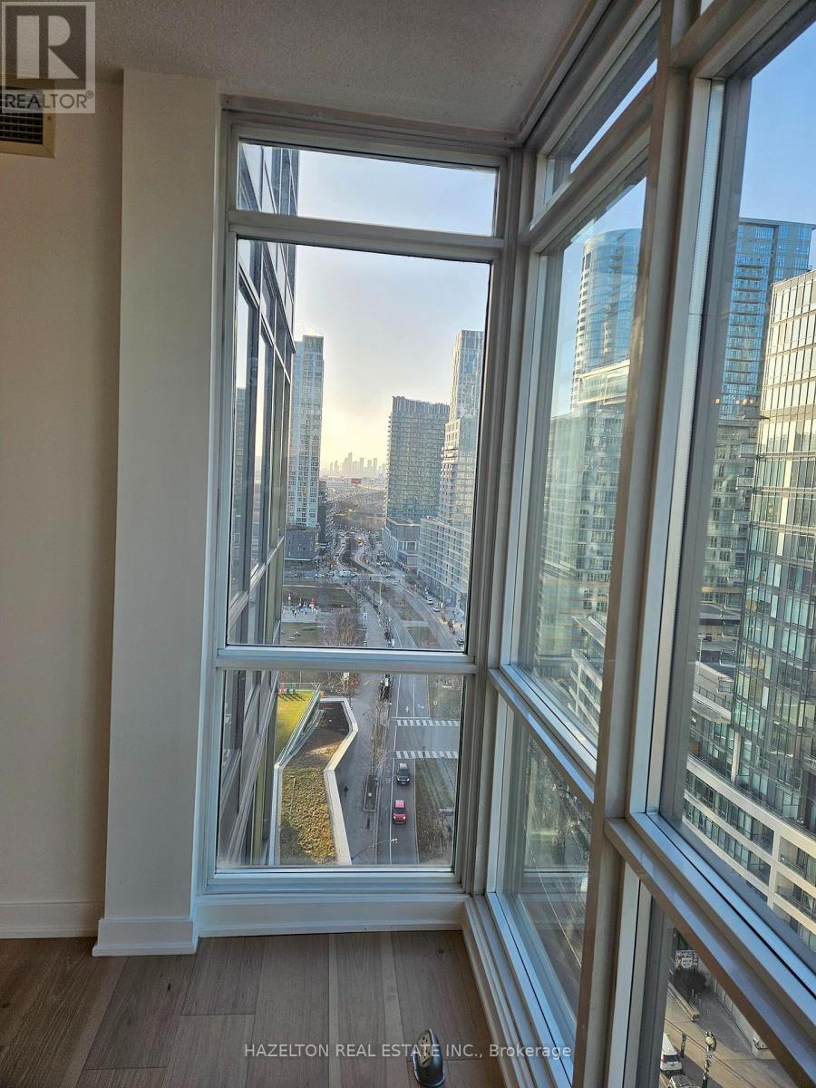 2203 - 15 Fort York Boulevard, Toronto (Waterfront Communities), Ontario  M5V 3Y4 - Photo 10 - C14029554