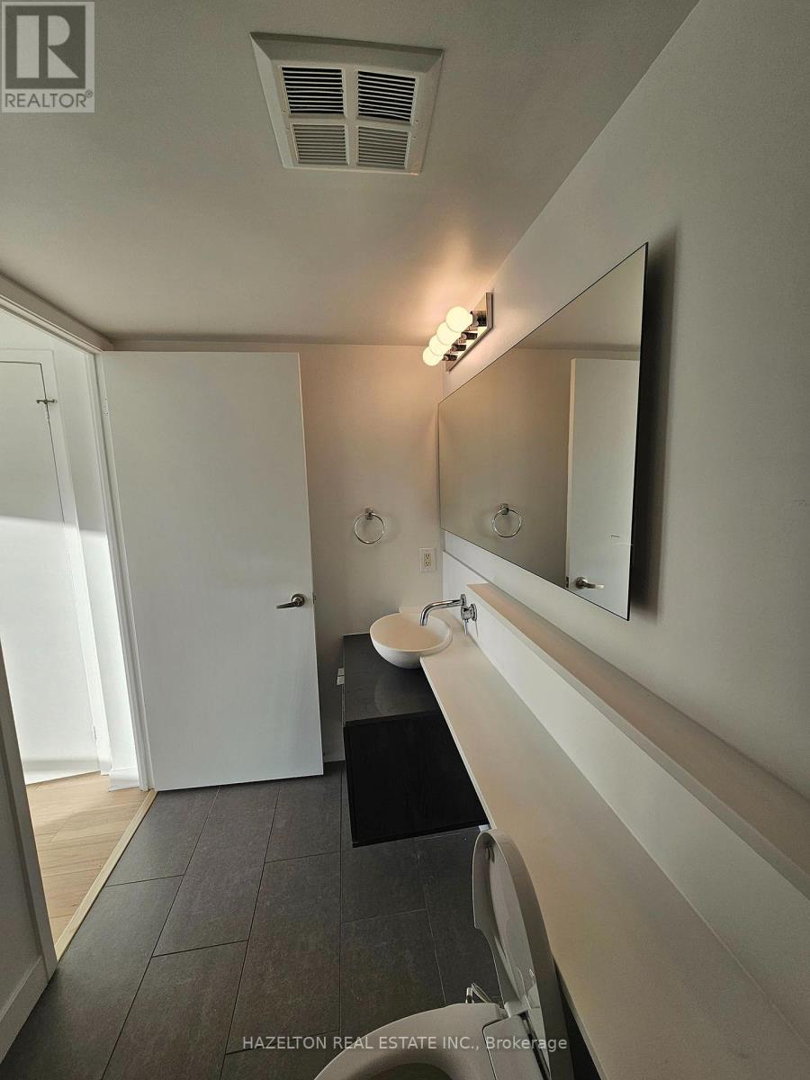 2203 - 15 Fort York Boulevard, Toronto (Waterfront Communities), Ontario  M5V 3Y4 - Photo 18 - C14029554
