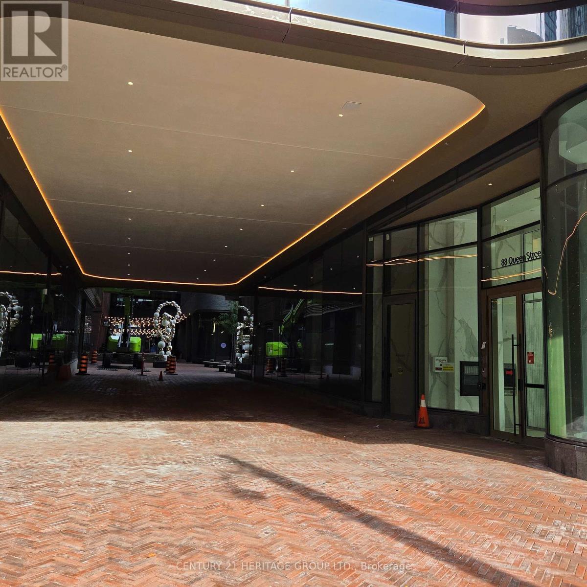 3801 - 88 Queen Street, Toronto (Church-Yonge Corridor), Ontario  M5C 0B6 - Photo 28 - C14029558
