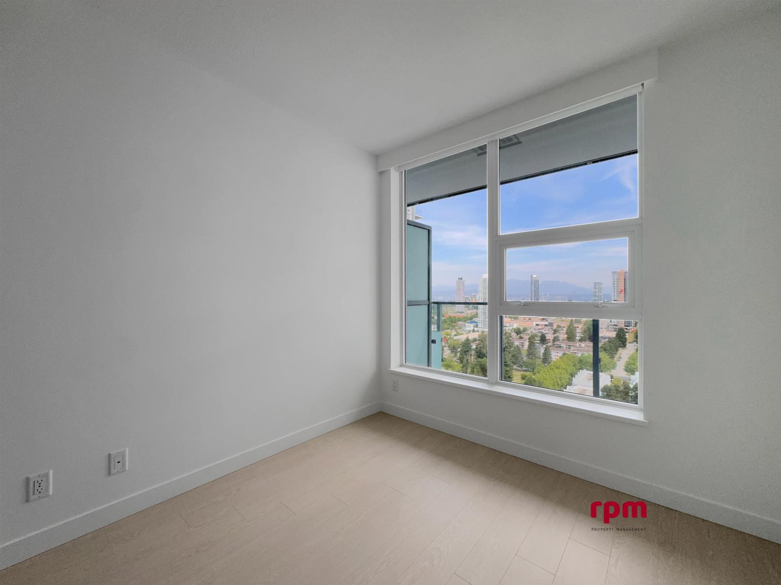 22xx 13768 100 AVENUE