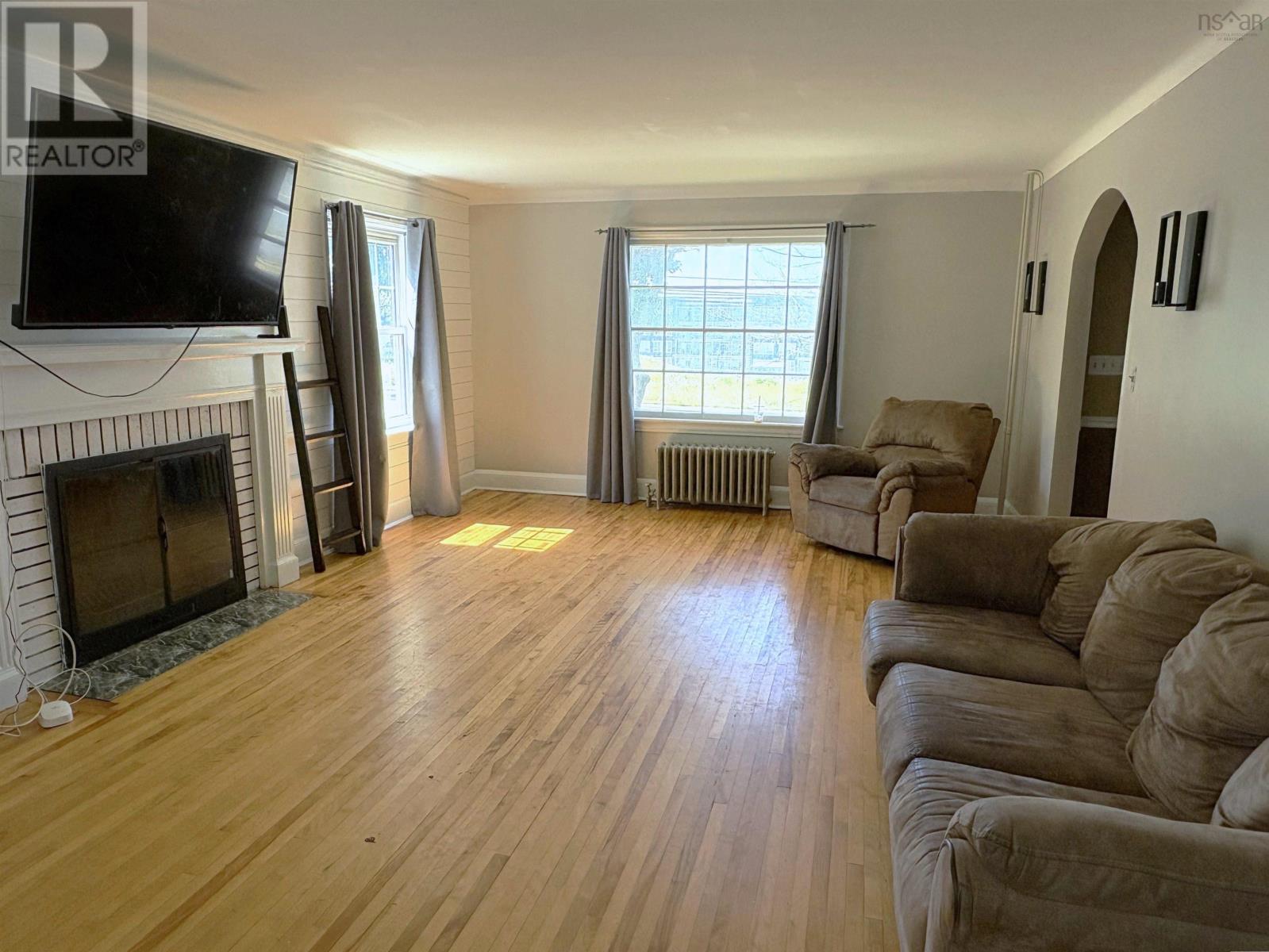 615 Kings Road Road, Sydney, Nova Scotia  B1S 1B8 - Photo 29 - 202625792