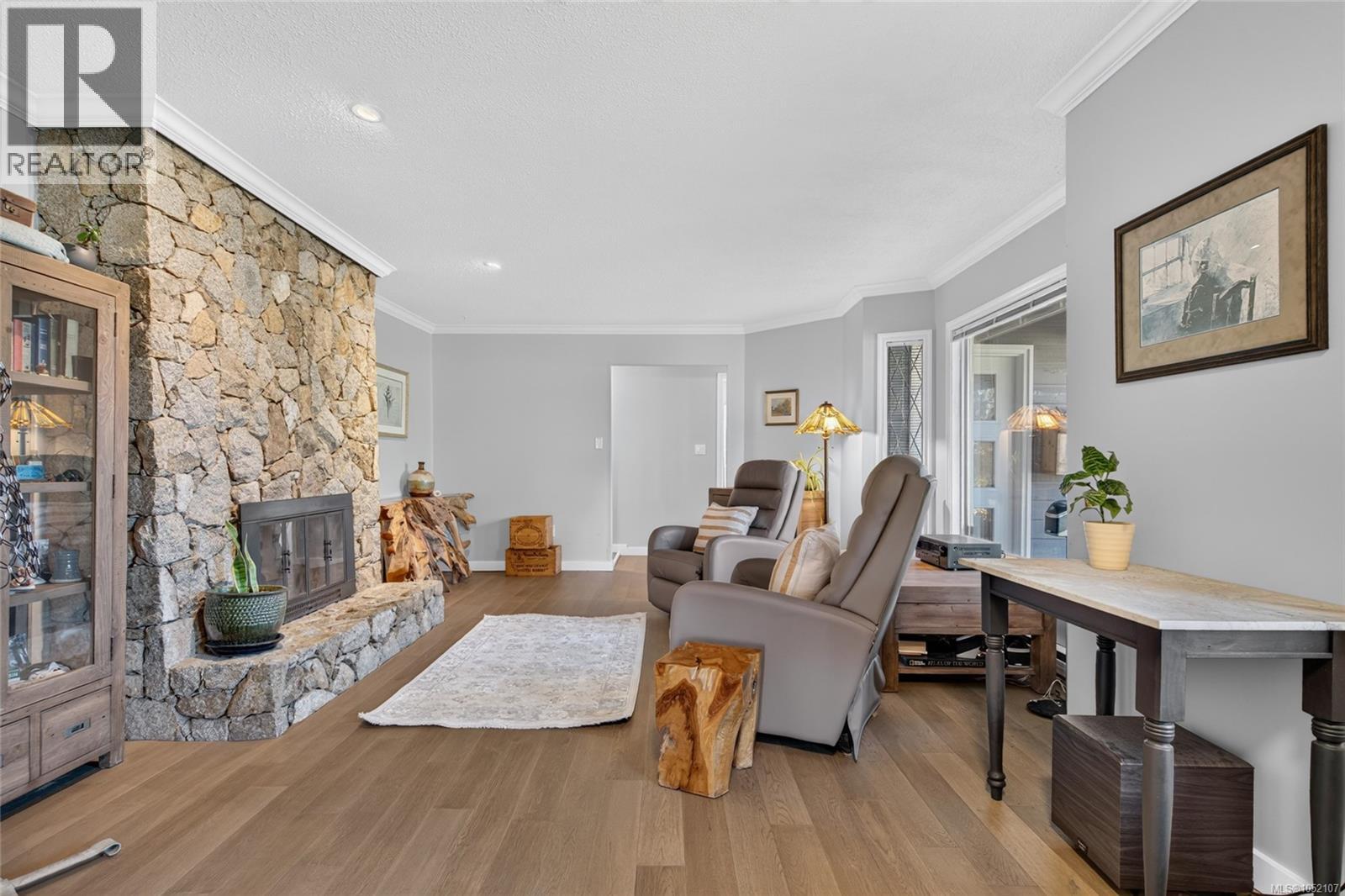 4291 Burbank Cres