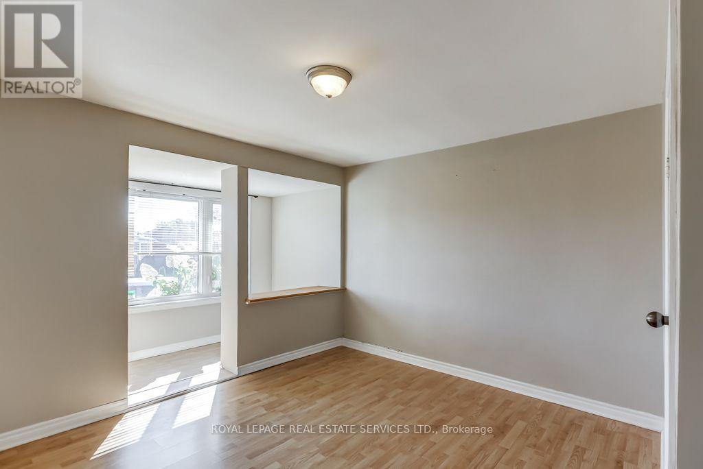 Main - 1695 Coram Crescent, Mississauga, Ontario  L4X 1L1 - Photo 14 - W14029582