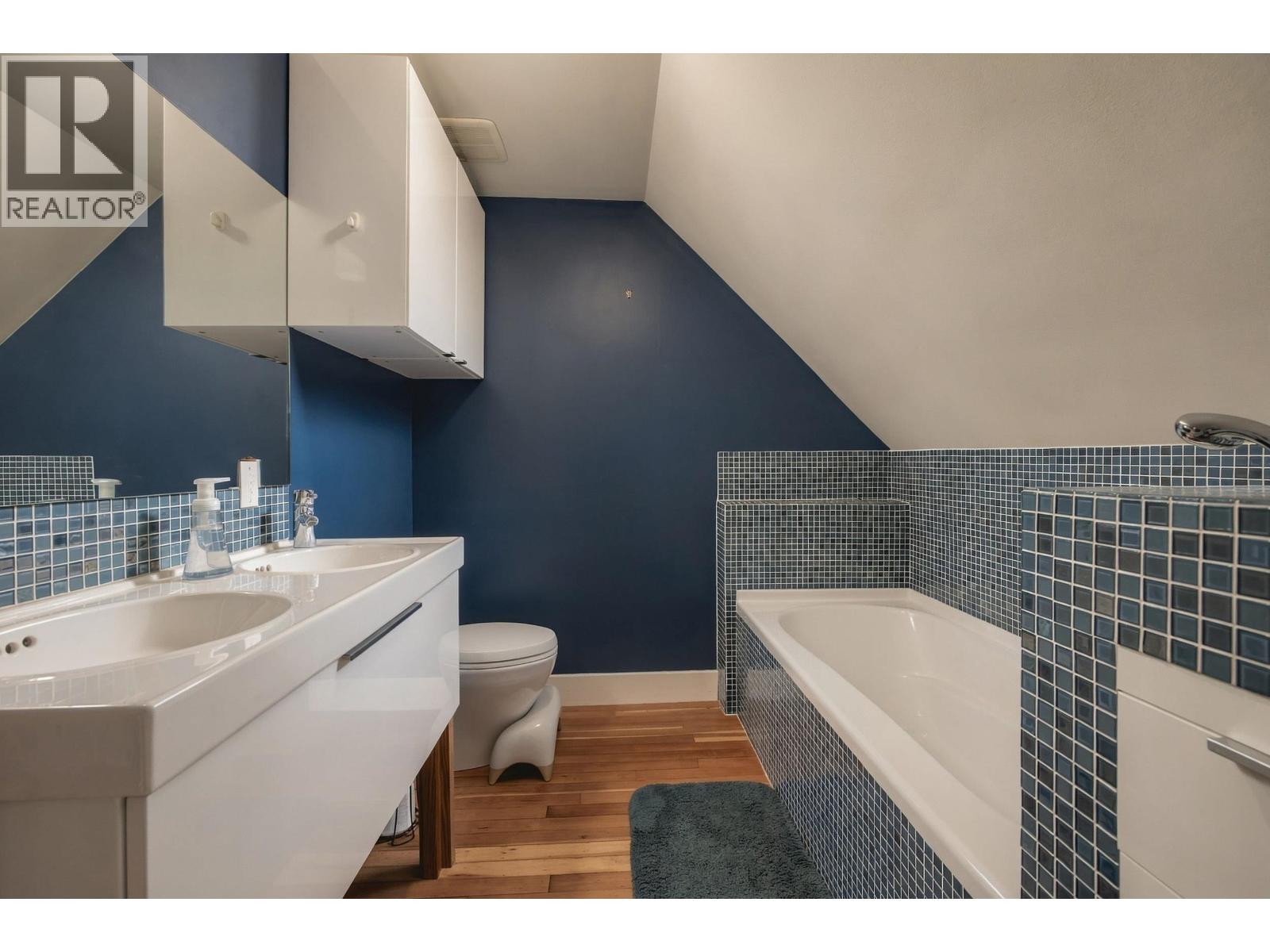 1761 E 4th Avenue, Vancouver, British Columbia V5N 1J9 - Photo 31 - R3174980