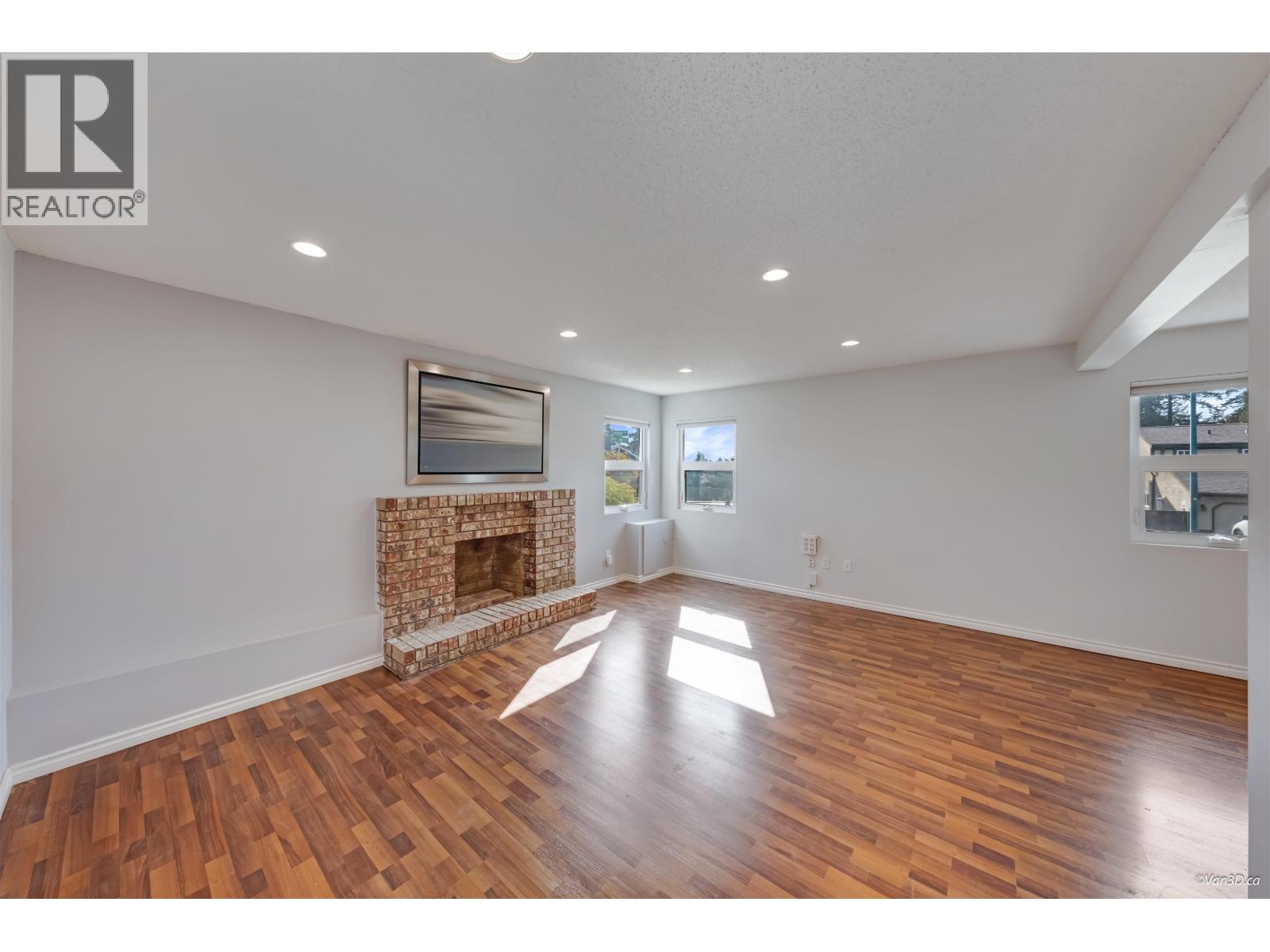 1201 NOONS CREEK DRIVE