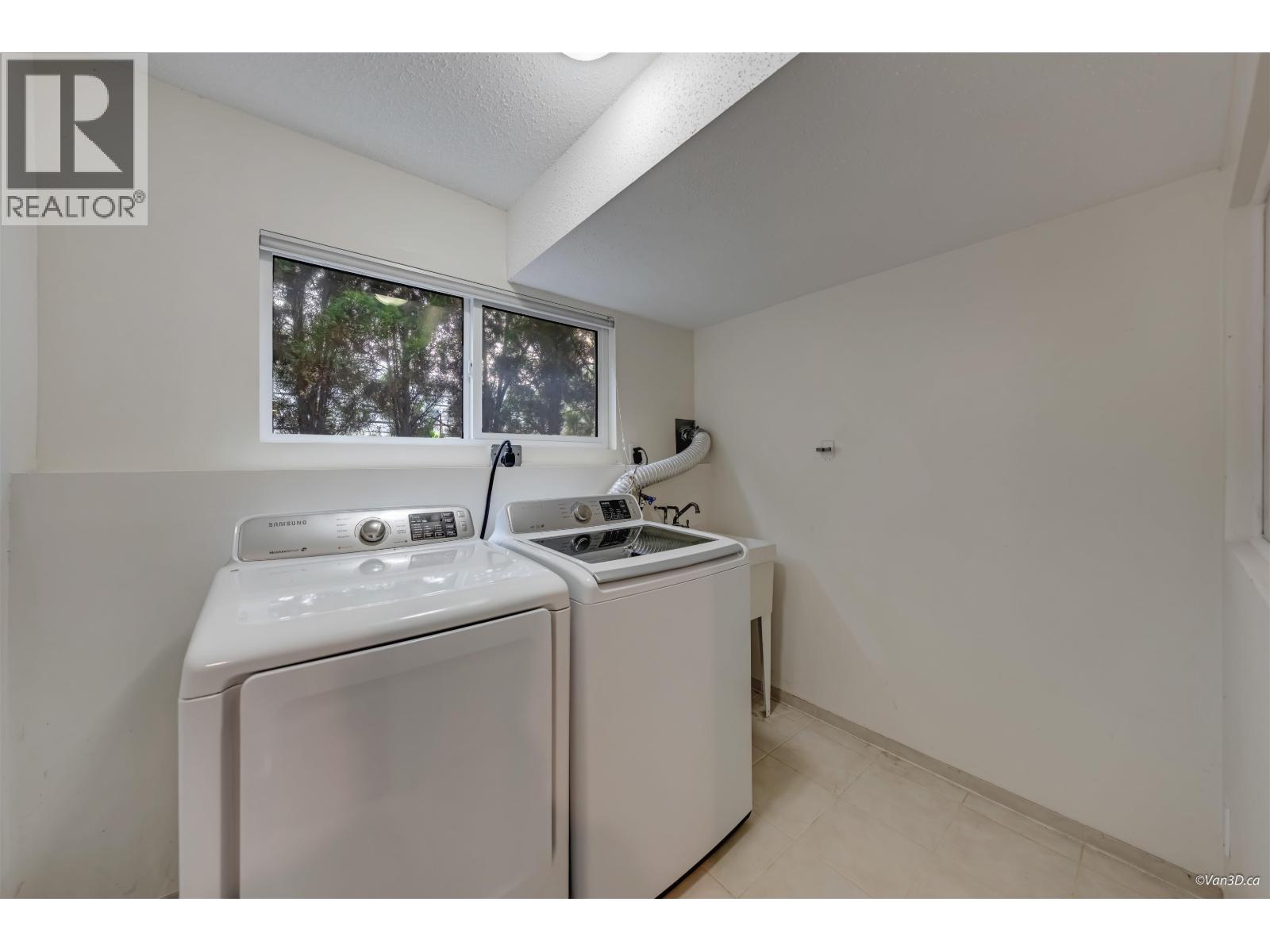 1201 NOONS CREEK DRIVE