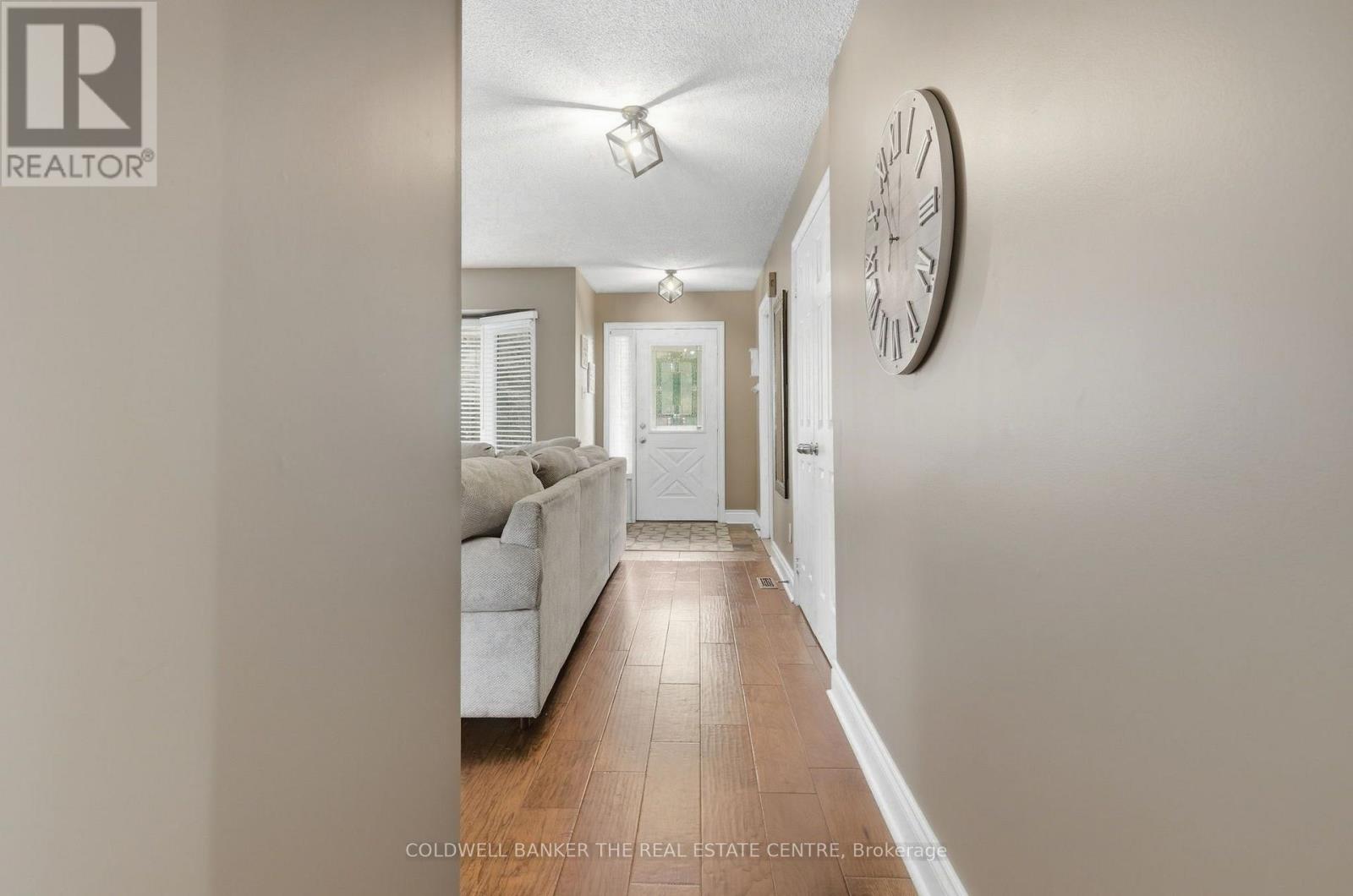 31 Karsh Crescent, Hamilton (Waterdown), Ontario  L0R 2H5 - Photo 5 - X14029574