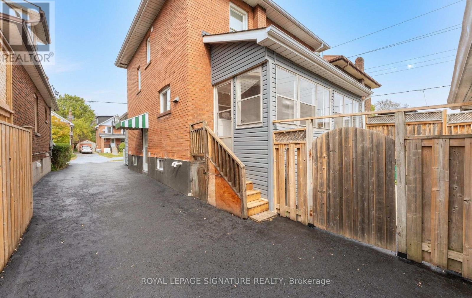 317 Gliddon Avenue, Oshawa, Ontario  L2H 1Z2 - Photo 38 - E14029406