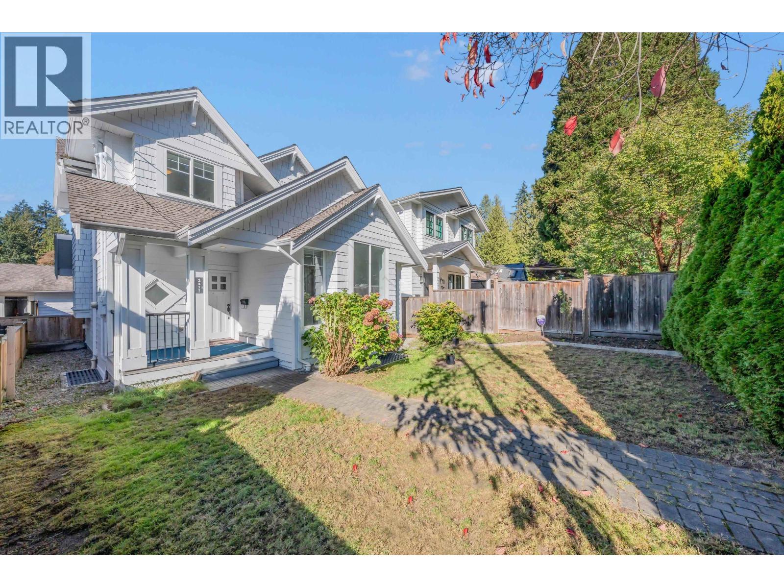 2411 George Street, North Vancouver, British Columbia  V7P 2N4 - Photo 33 - R3174964