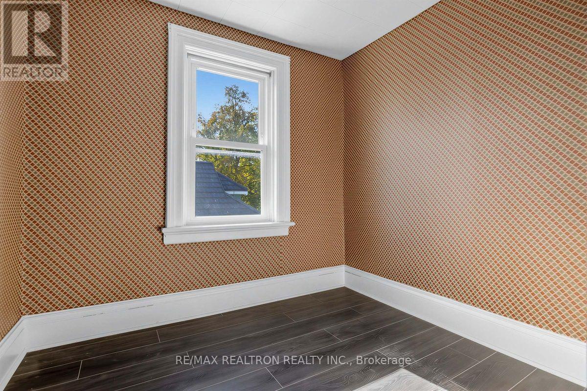 52 Parkside Drive, Barrie, Ontario  L4N 1W9 - Photo 37 - S14028636