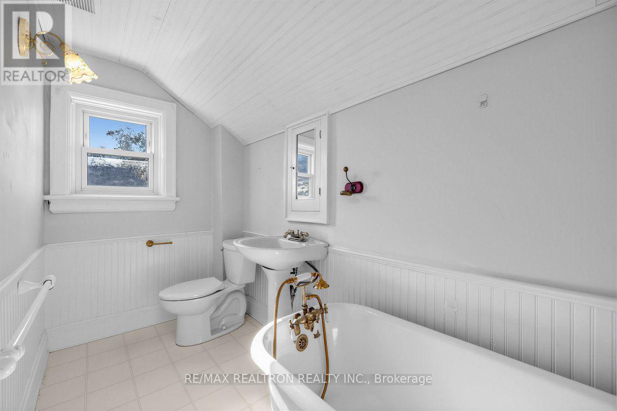 52 Parkside Drive, Barrie, Ontario  L4N 1W9 - Photo 38 - S14028636