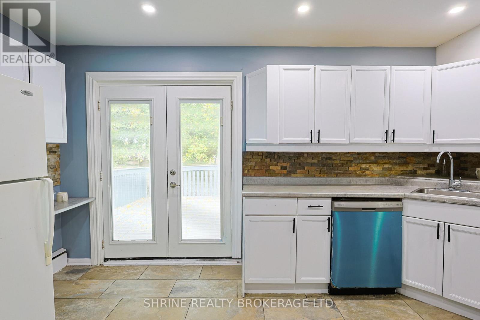 Upper Unit - 321 Salisbury Street, London East, Ontario  N5Y 3A8 - Photo 7 - X14029618