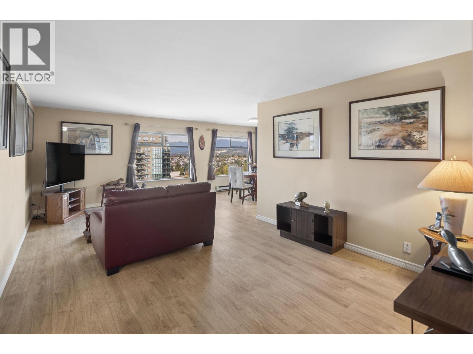 1907 615 Belmont Street, New Westminster, British Columbia  V3M 6A1 - Photo 2 - R3174880