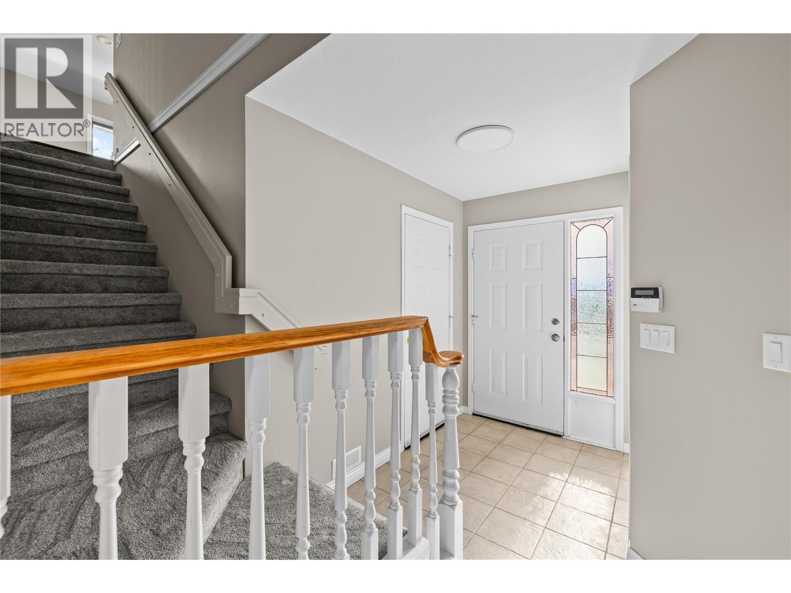 657 Royal View Drive, Kelowna, British Columbia  V1Y 9K5 - Photo 57 - 10402296