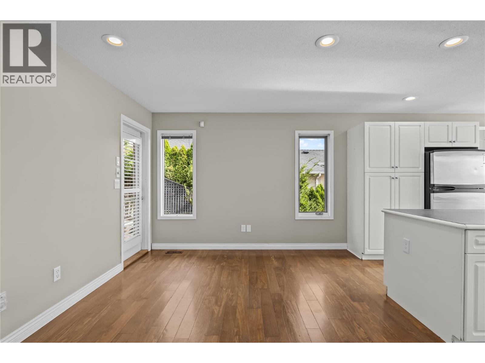 657 Royal View Drive, Kelowna, British Columbia  V1Y 9K5 - Photo 37 - 10402296