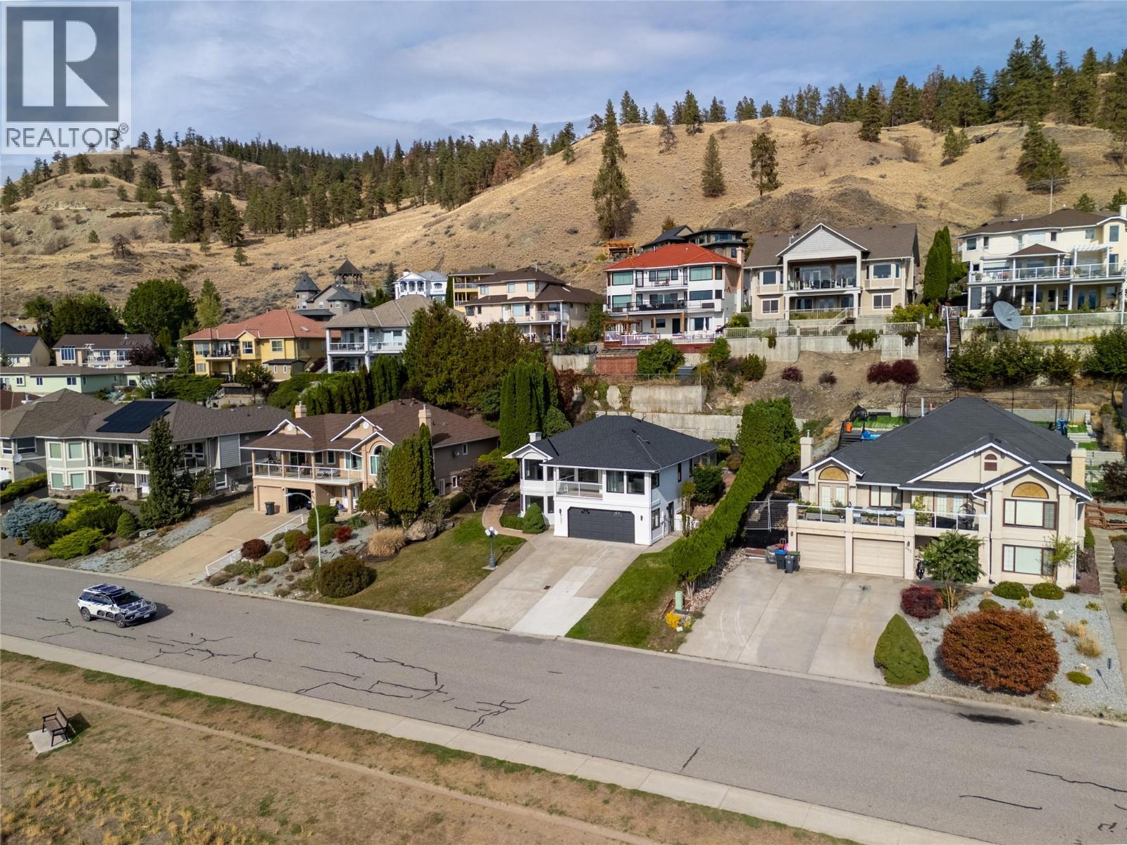 657 Royal View Drive, Kelowna, British Columbia  V1Y 9K5 - Photo 68 - 10402296