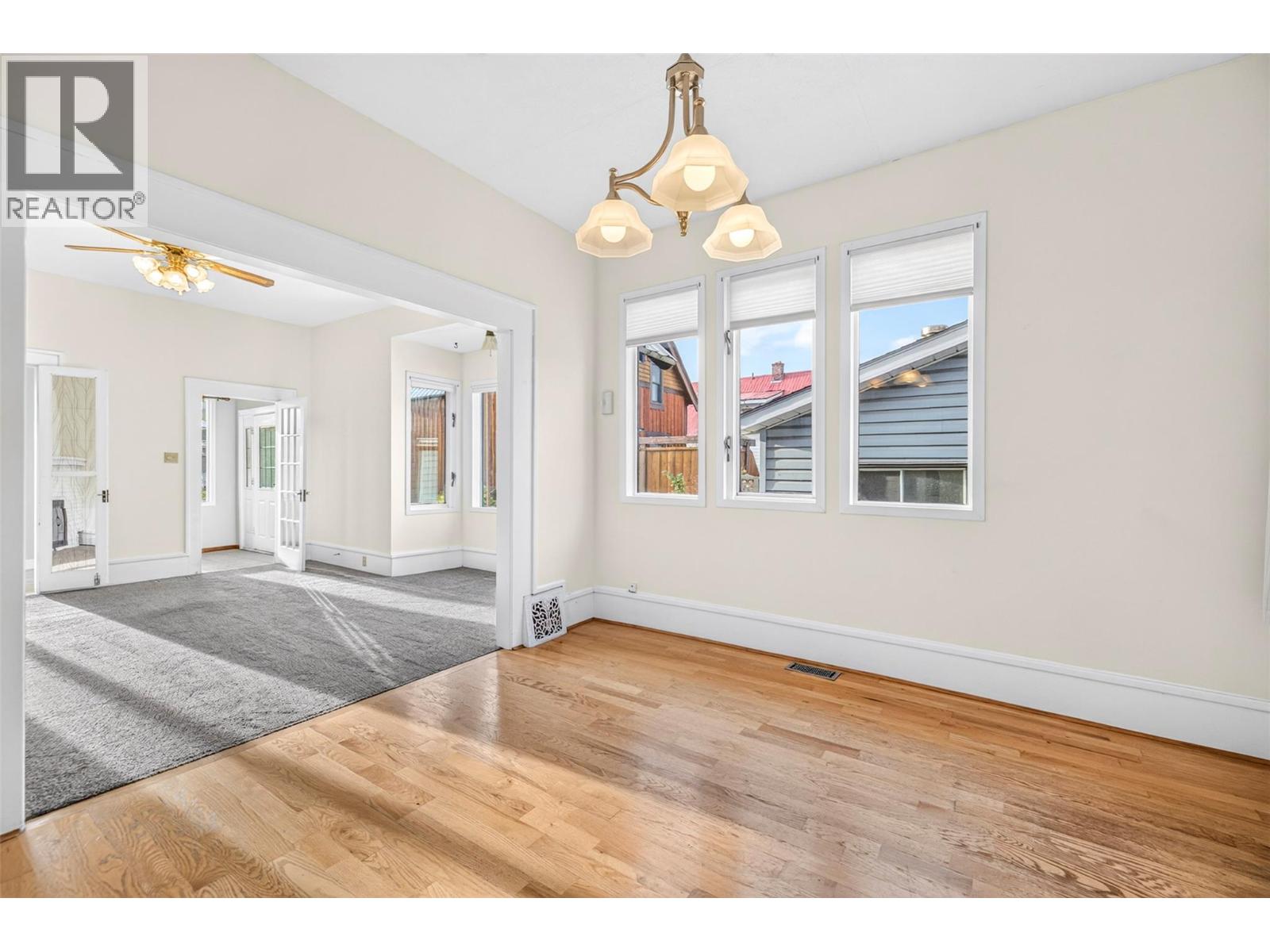 761 4th Avenue, Fernie, British Columbia  V0B 1M0 - Photo 28 - 10403382