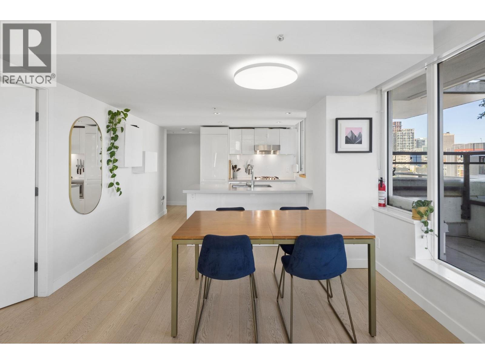 1007 188 Keefer Street, Vancouver, British Columbia  V6A 0E3 - Photo 8 - R3175038