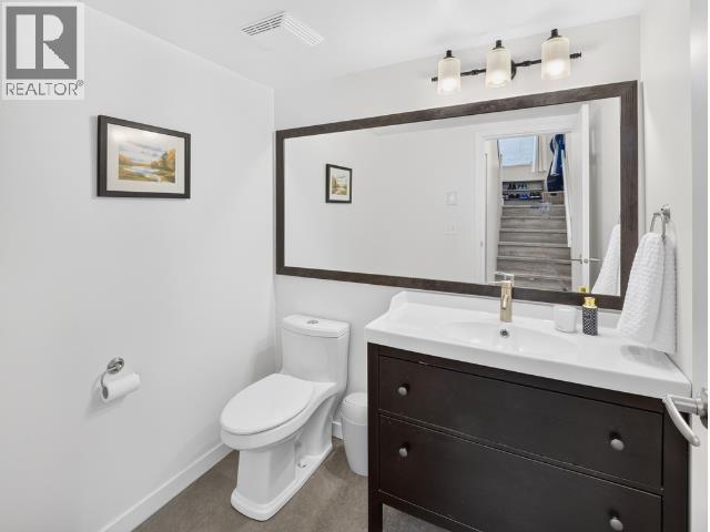 409 3980 Inlet Crescent, North Vancouver, British Columbia  V7G 2P9 - Photo 6 - R3175055