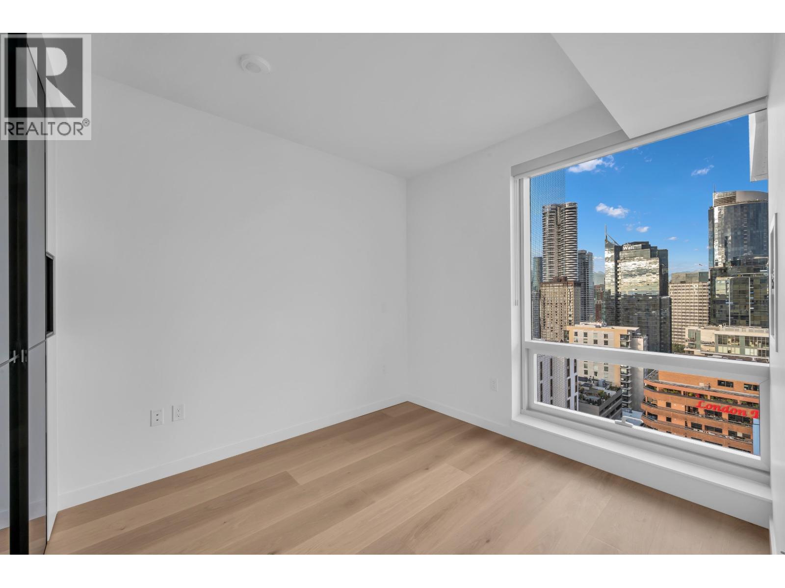 2403 1277 Hornby Street, Vancouver, British Columbia  V6Z 1W2 - Photo 3 - R3175057