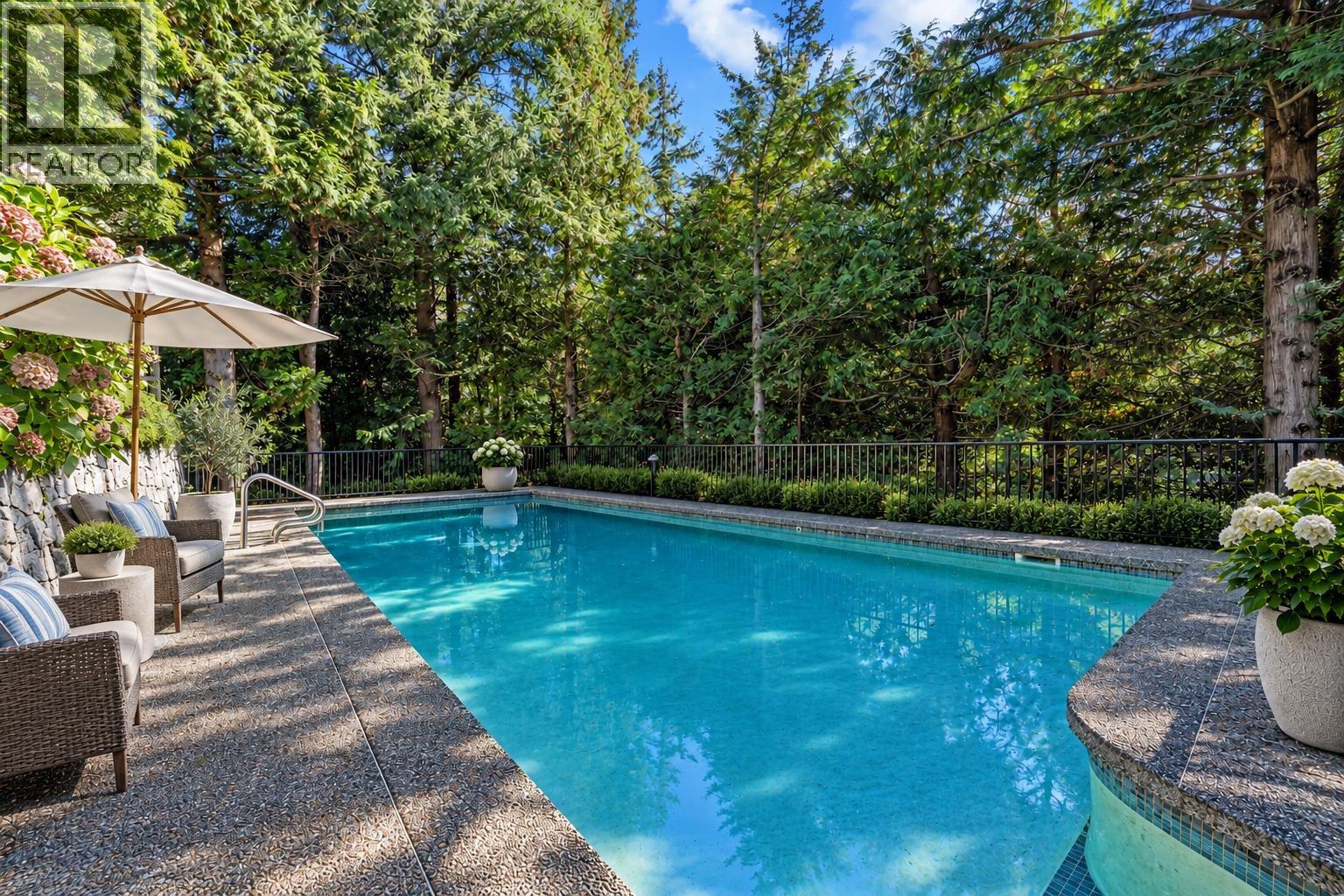 6250 Summit Avenue, West Vancouver, British Columbia  V7W 1Y2 - Photo 3 - R3175027