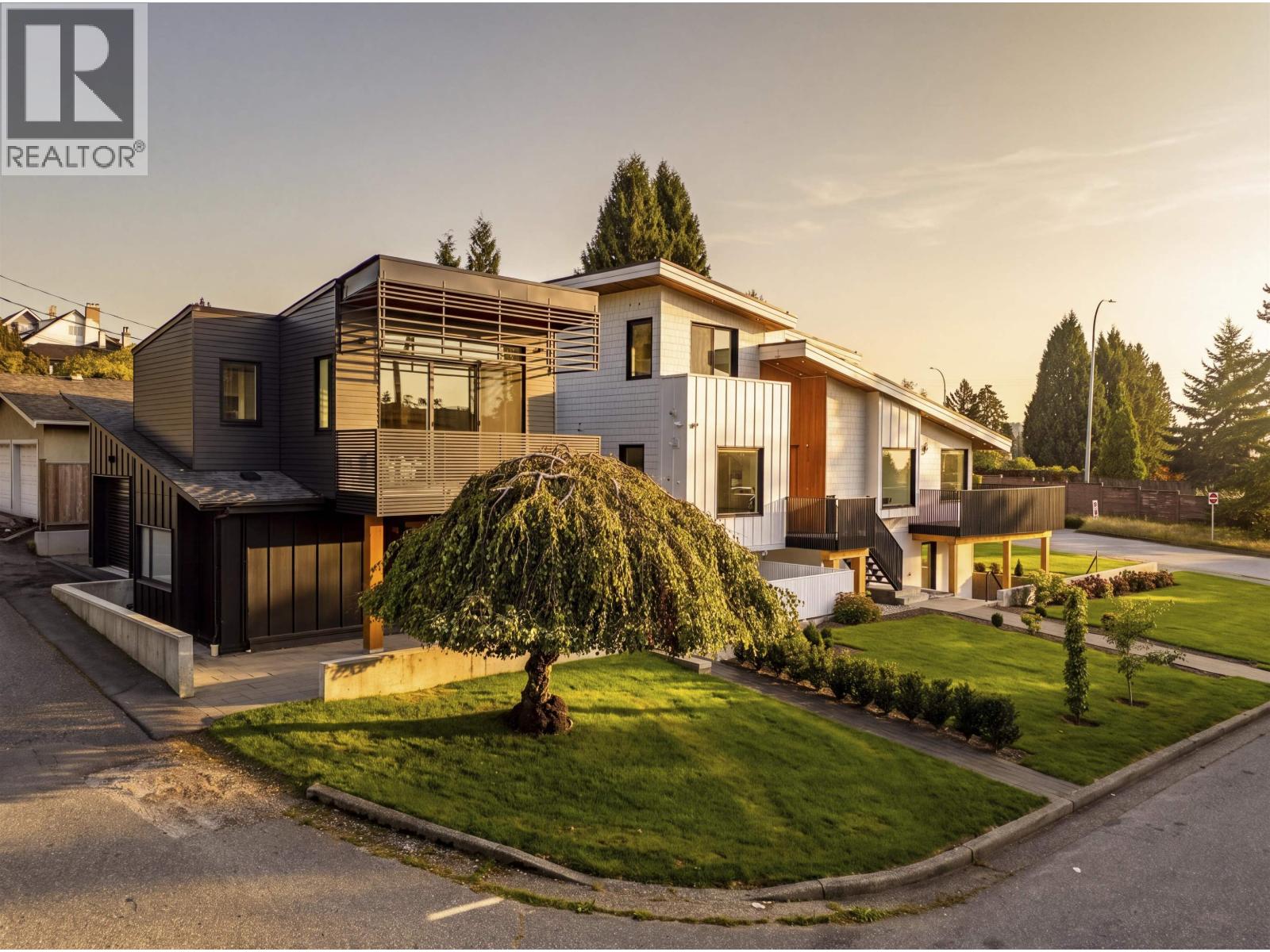 366 W 25th Street, North Vancouver, British Columbia  V7N 2G1 - Photo 31 - R3175049