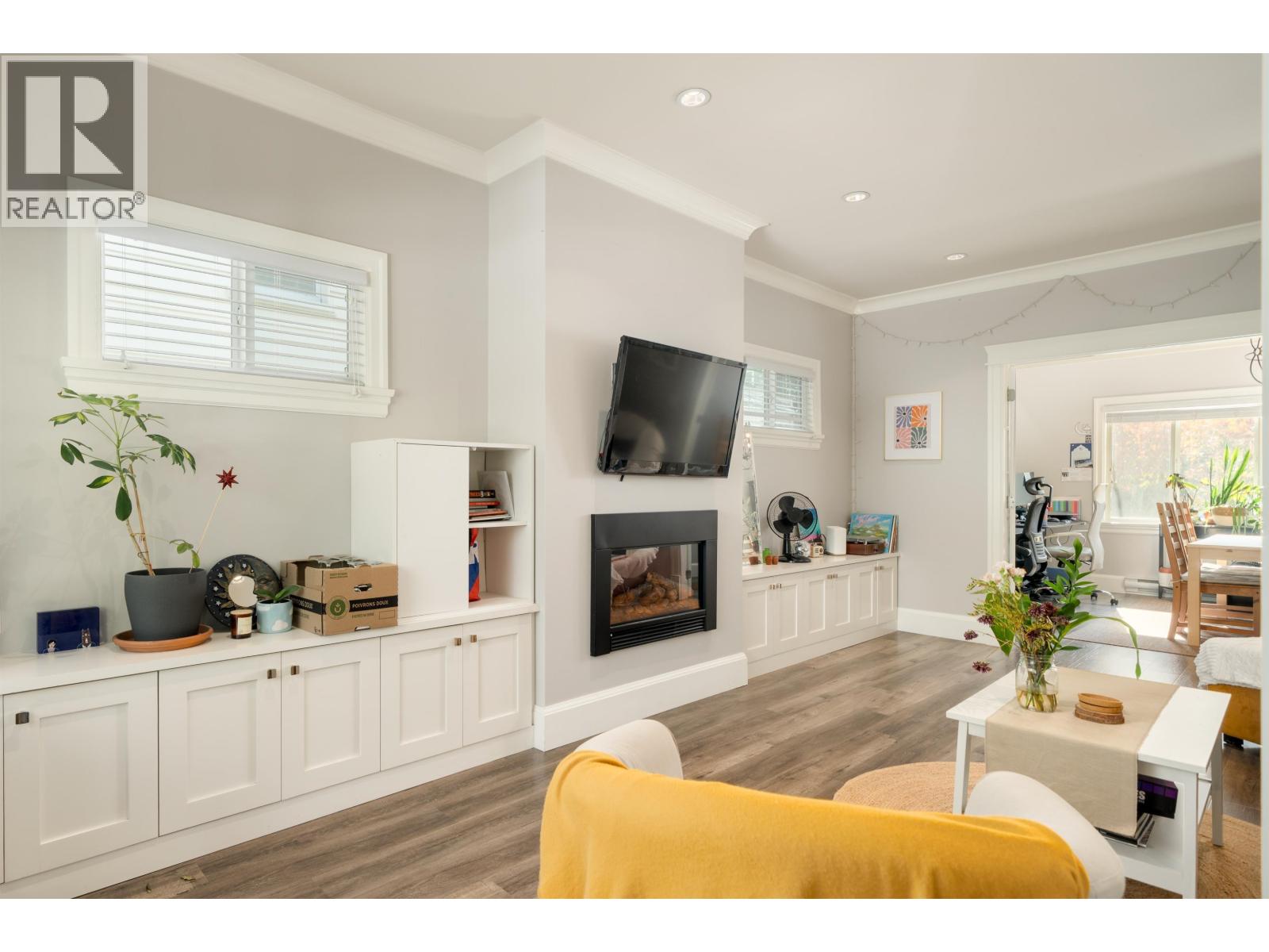 518 E 11th Avenue, Vancouver, British Columbia V5T 2C9 - Photo 4 - R3175053